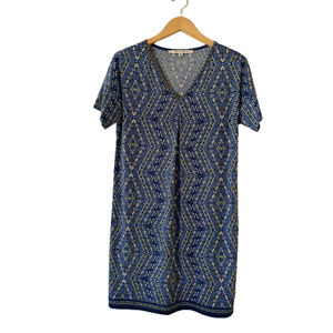 Max Studio Size S Kaleidoscope Print Shift Dress Short Sleeve V Neck Pleat Front